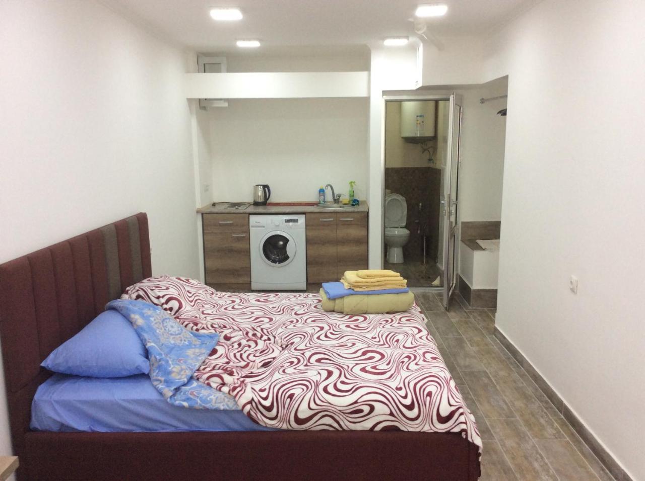 Apartment On Saryan 24 Yerevan Exterior photo